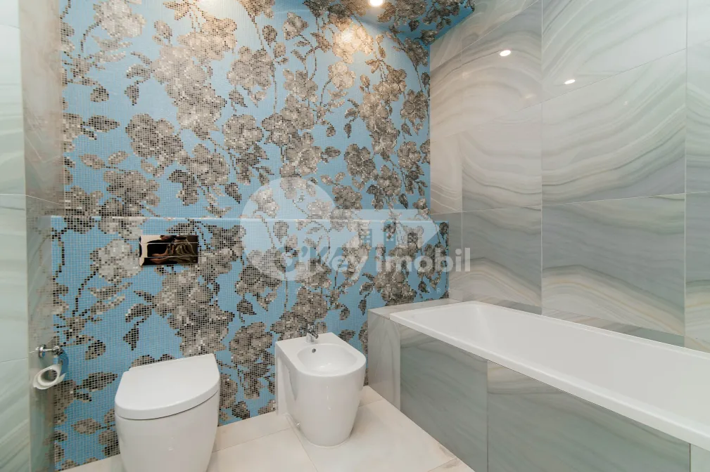 Квартира, Центр, А. МАТЕЕВИЧ