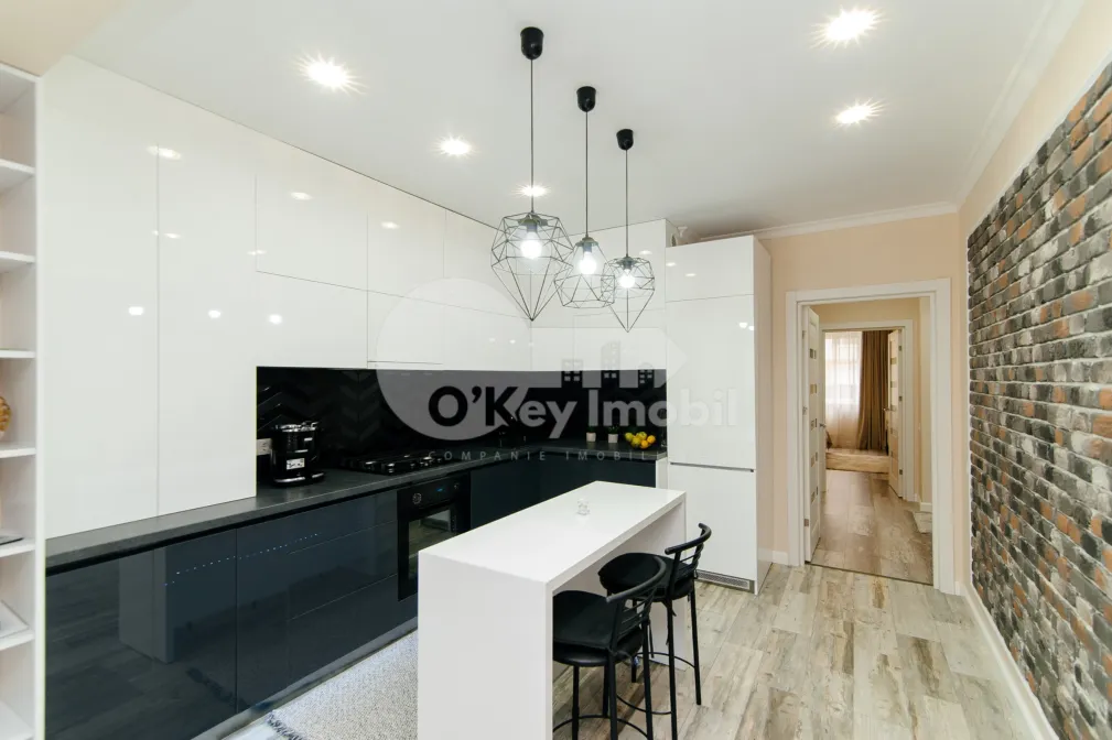 Apartament, Centru, MELESTIU