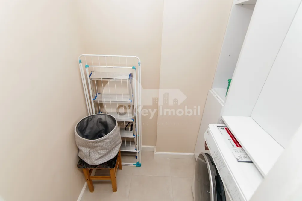 Apartament, Centru, MELESTIU