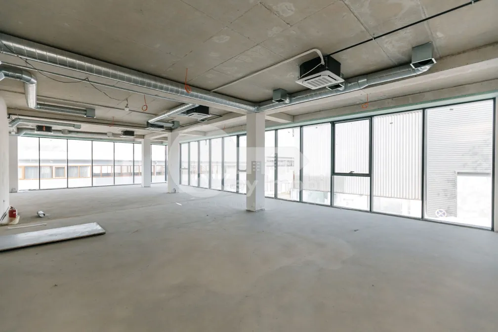 Офис, Чеканы, УЗИНЕЛОР