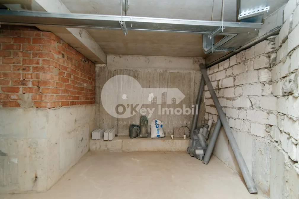 Spațiu comercial, Centru, VALEA TRANDAFIRILOR