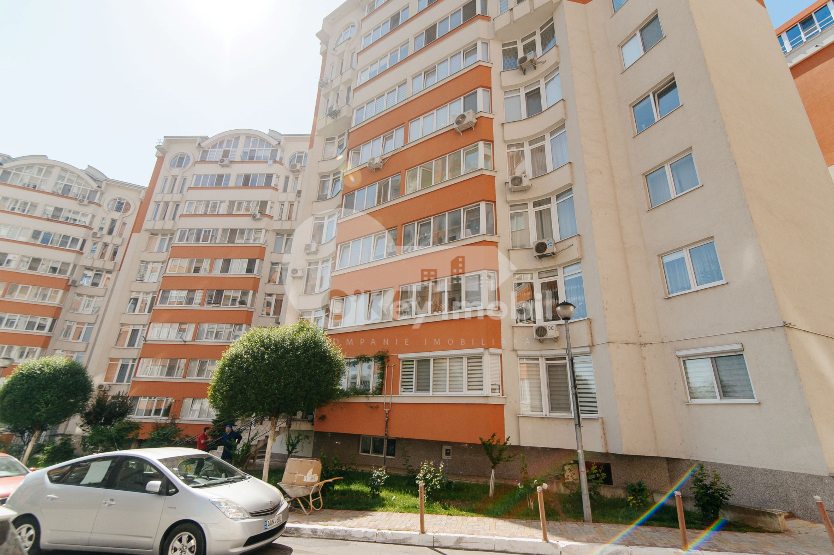 Spațiu comercial, Centru, VALEA TRANDAFIRILOR