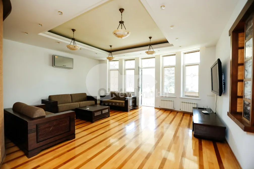 Casă, Centru, MALINA MICĂ