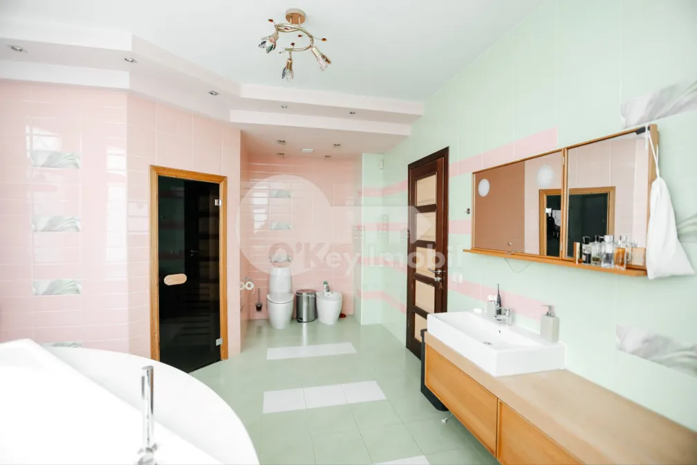 Casă, Centru, MALINA MICĂ