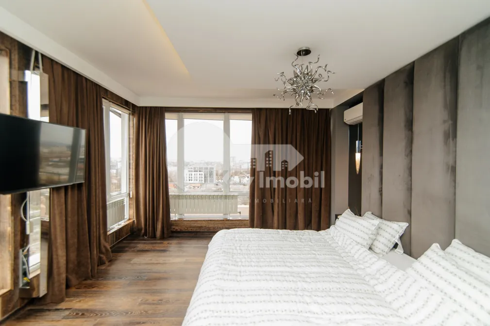 Penthouse, Centru, LEV TOLSTOI
