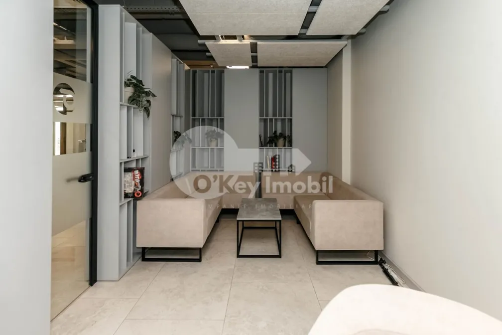 Oficiu, Centru, PETRU MOVILĂ