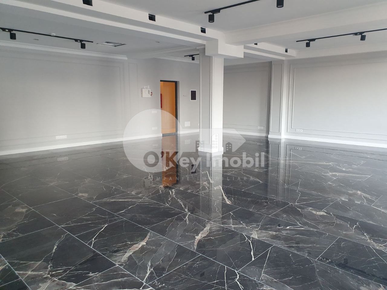 Oficiu, Centru, MIHAI EMINESCU