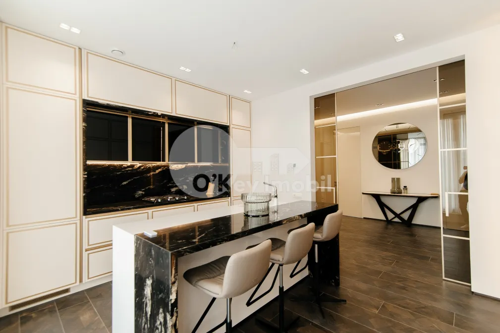 Penthouse, Centru, TIGHINA