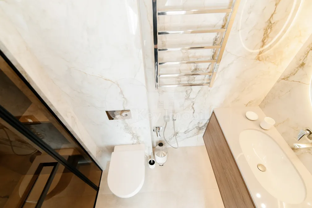 Townhouse, Telecentru, LACULUI