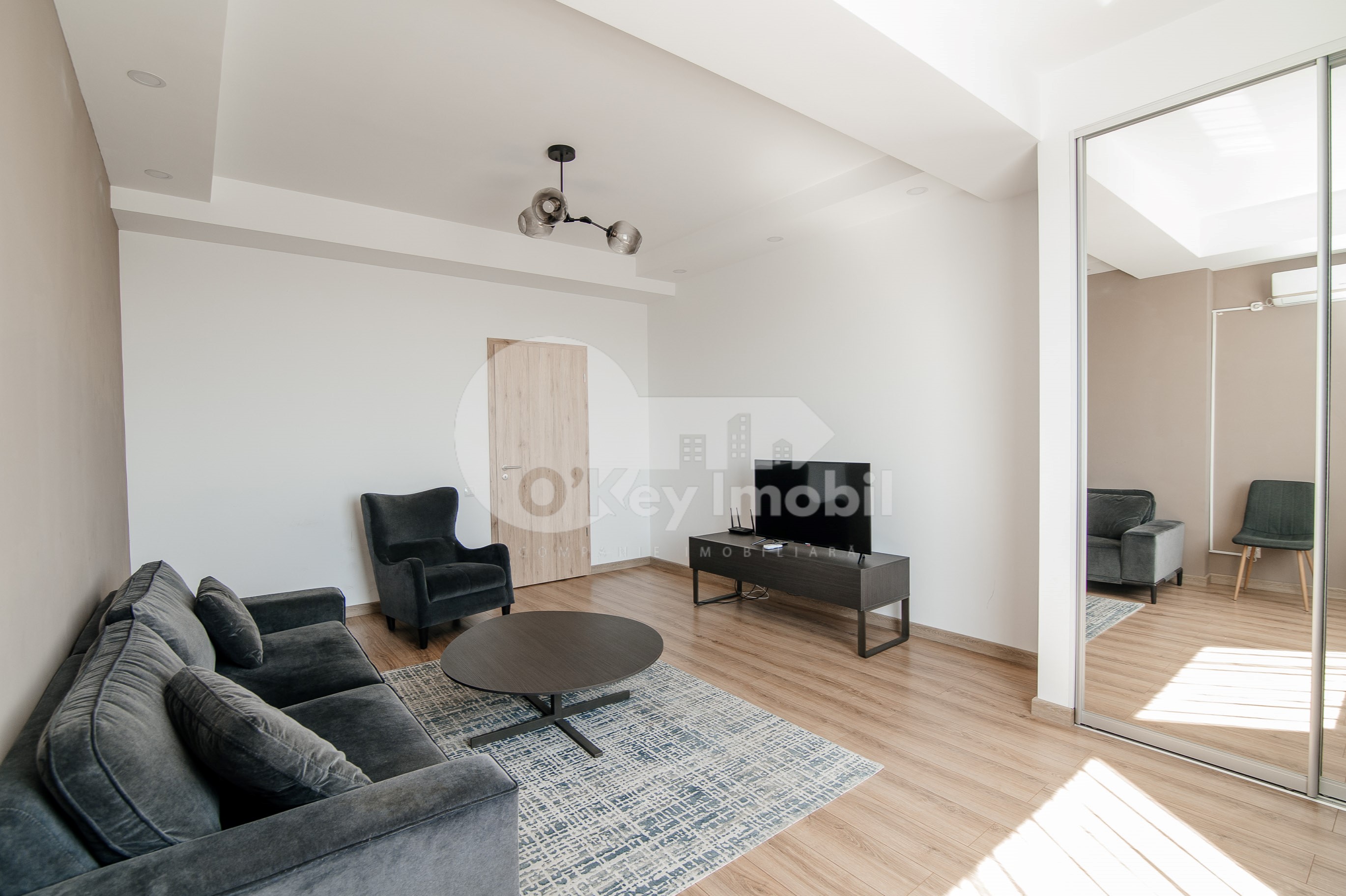 Квартира, Центр, А. МАТЕЕВИЧ