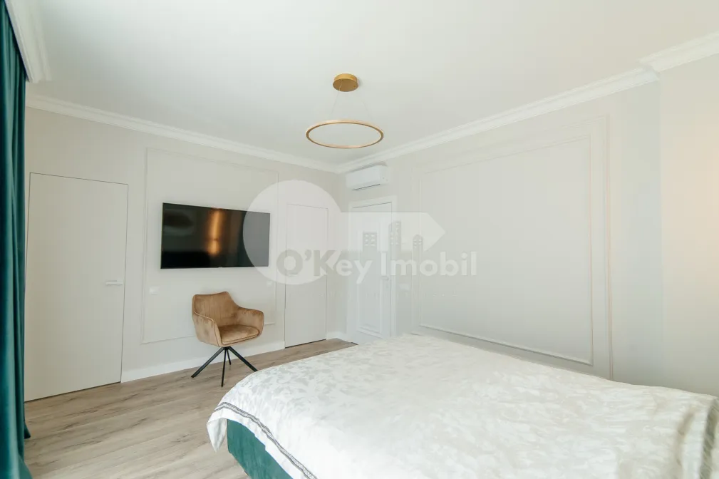 Casă, Botanica, PĂȘUNILOR