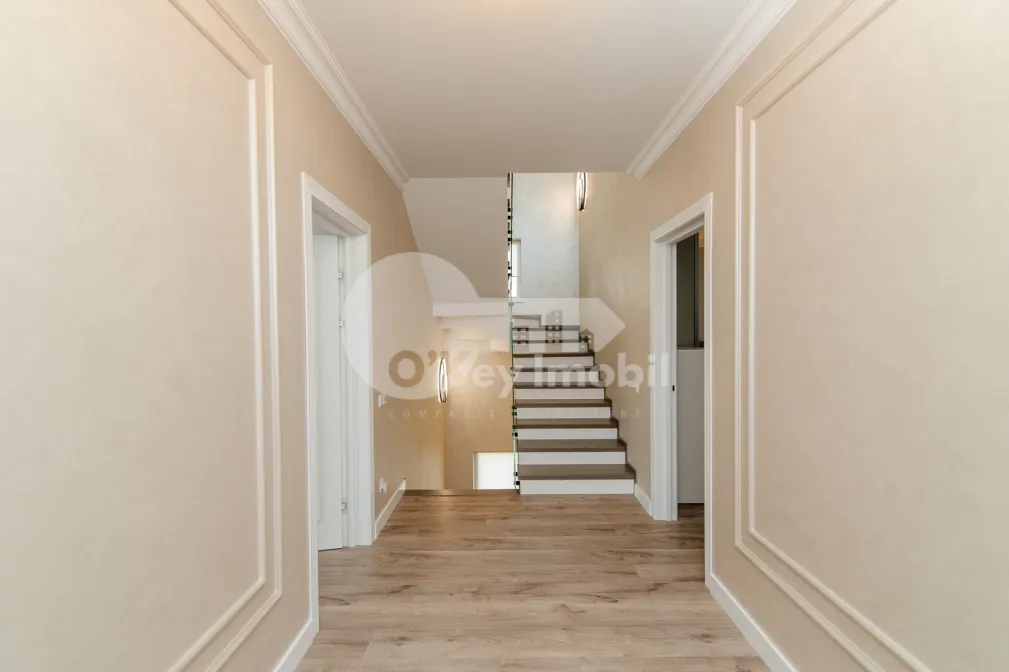 Casă, Botanica, PĂȘUNILOR